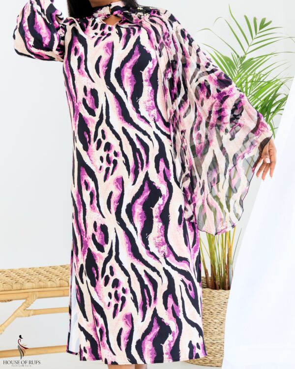 Pink and black animal print occasion dress with side pleated Sleeve and side slits - Image 3