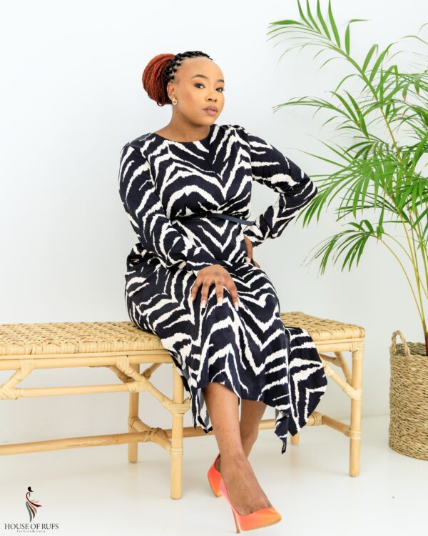 Monochrome Satin dress with Pockets