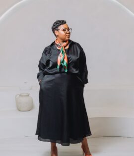 Black Silk dress with embroidery and pockets