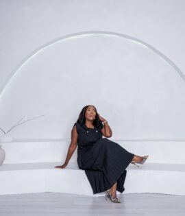 Black Pleated Skirt & Sleeveless Blszer with belt Power-suit